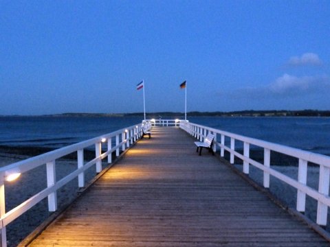 Urlaub an der Ostsee (Hohwacht) - Mai 2012 eCard versenden / [Tag 1 (16-05)] Hohwacht am Abend